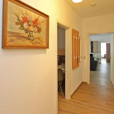 1 Bedroom Gorgeous In Waren Mueritz *