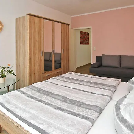 Apartmán 1 Bedroom Gorgeous In Waren Mueritz